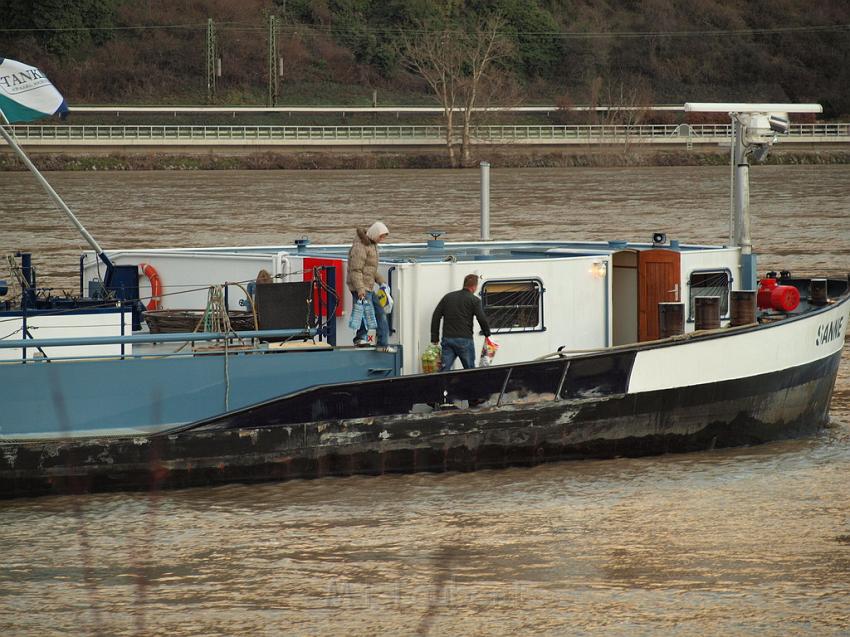 Schiff gesunken St Goarhausen Loreley P358.jpg